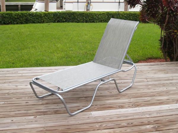 Picture of 3/4 Base Stackable Sling Lounge – Model: 00505319