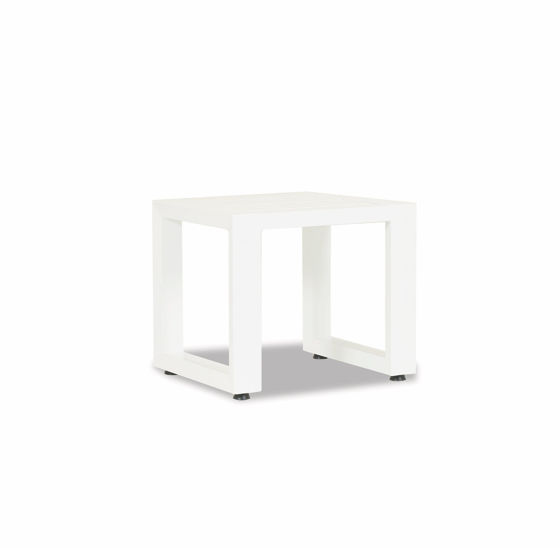 Newport End Table Designer Outdoor Furniture