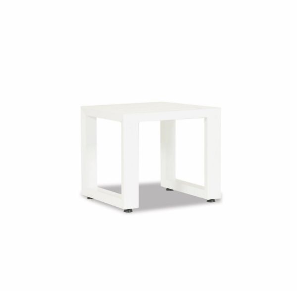 Newport End Table Designer Outdoor Furniture