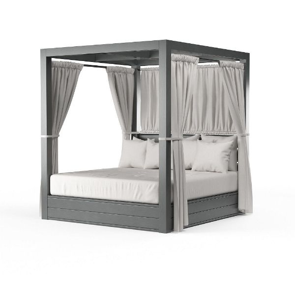 Redondo Resort King Daybed Designer Outdoor Furniture
